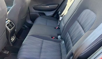 
									KIA SPORTAGE LX 2020 full								