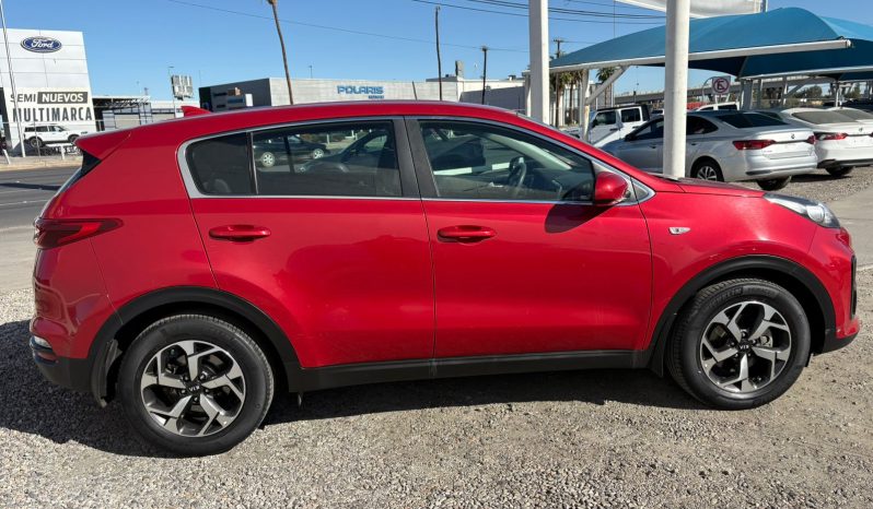 
								KIA SPORTAGE LX 2020 full									