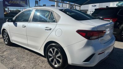 KIA RIO LX 2021