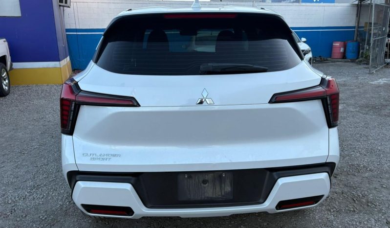 MITSUBISHI OUTLANDER SPORT SE 2025