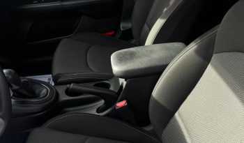 
									KIA FORTE LX MT 2023 full								