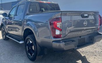 NISSAN FRONTIER PLATINUM 2023