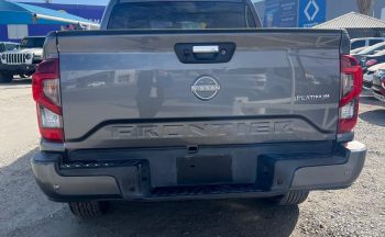 NISSAN FRONTIER PLATINUM 2023