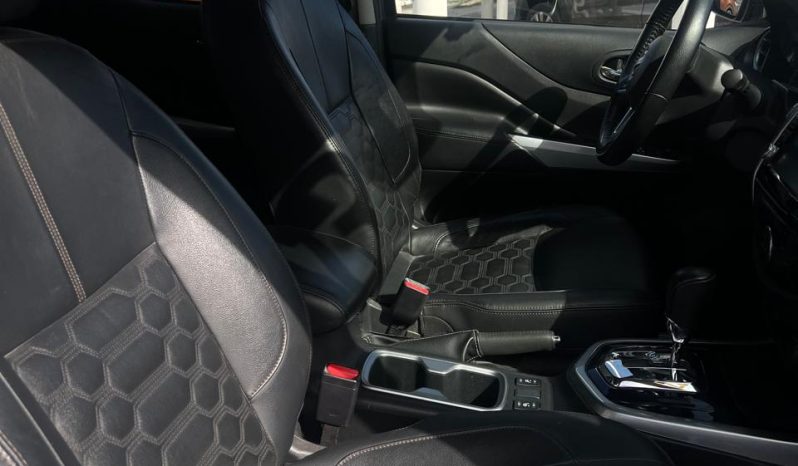 
								NISSAN FRONTIER PLATINUM 2023 full									