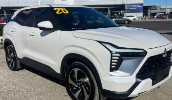 
									MITSUBISHI OUTLANDER SPORT SE PLUS 2025 full								