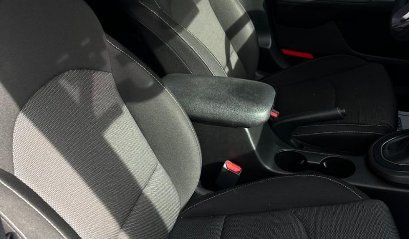 
								KIA FORTE LX MT 2023 full									