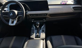 
									MITSUBISHI OUTLANDER SPORT SE PLUS 2025 full								