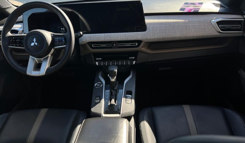 
								MITSUBISHI OUTLANDER SPORT SE PLUS 2025 full									