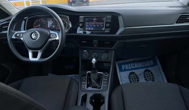 
								VOLKSWAGEN JETTA COMFORTLINE 2019 full									