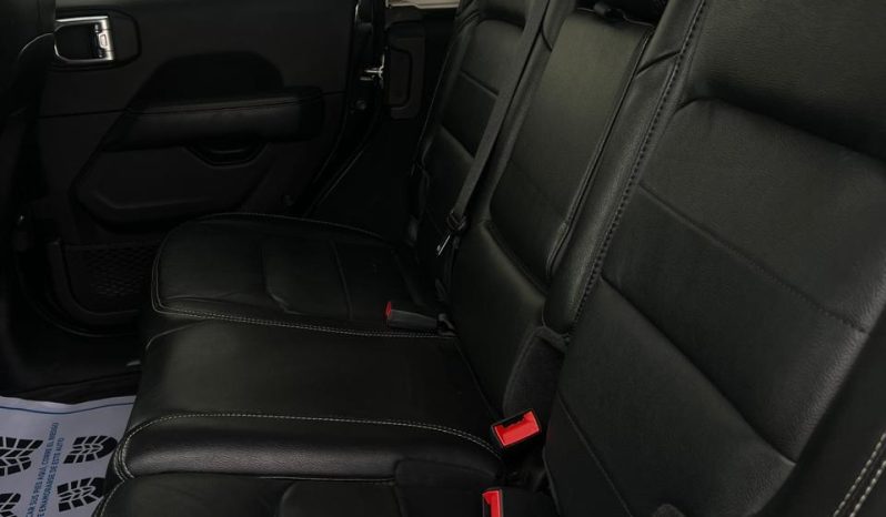 
								JEEP WRANGLER SAHARA  2022 full									