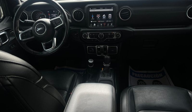 
								JEEP WRANGLER SAHARA  2022 full									