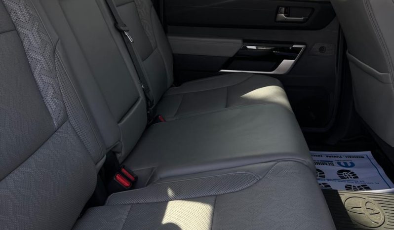 
								TOYOTA TUNDRA LIMITED 2022 full									