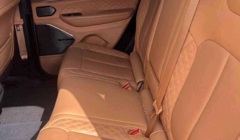 
								JEEP GRAND CHEROKEE SUMMIT 4XE 2023 full									