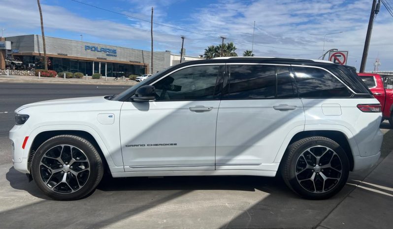 
								JEEP GRAND CHEROKEE SUMMIT 4XE 2023 full									