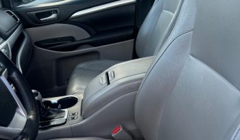 
									TOYOTA HIGHLANDER XLE 2018 full								