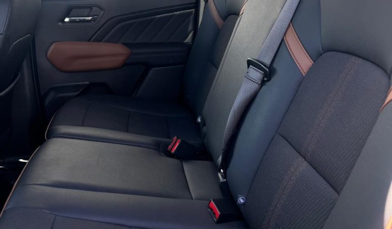 
								GMC CANYON AT4 2024 full									