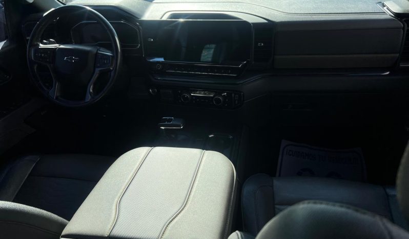 
								CHEVROLET CHEYENNE ZR2 4X4 2023 full									