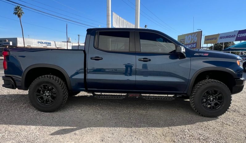 
								CHEVROLET CHEYENNE ZR2 4X4 2023 full									