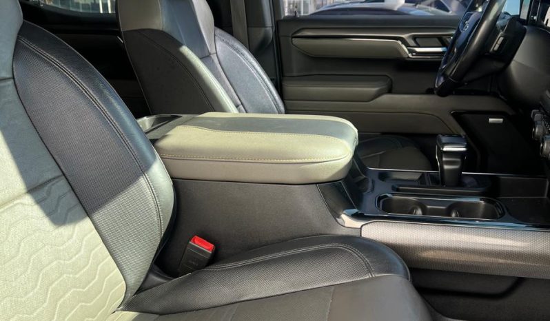 
								CHEVROLET CHEYENNE ZR2 4X4 2023 full									