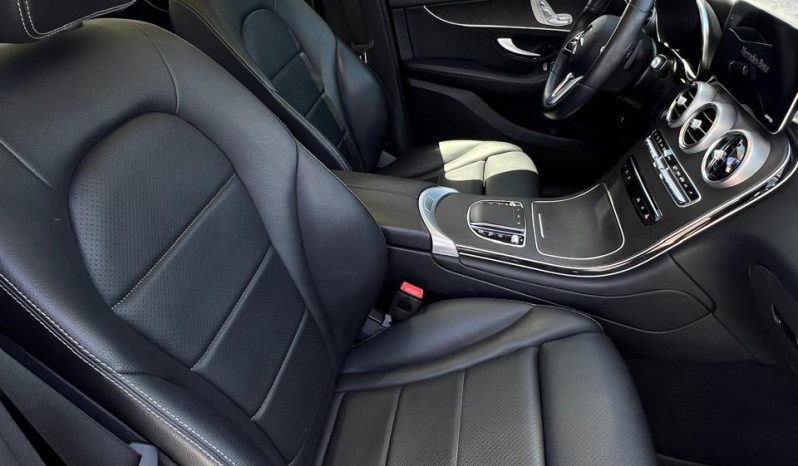 
								MERCEDES BENZ GLC 300 2022 full									