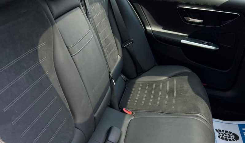 
								MERCEDES BENZ C200 SPORT 2025 full									