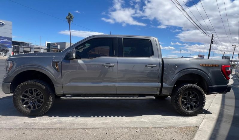 
								FORD LOBO TREMOR 2023 full									