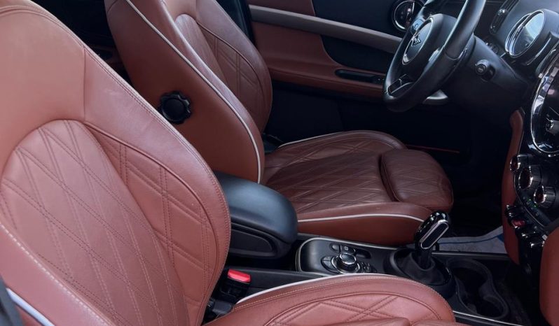 
								MINI COUNTRYMAN ICONIC 2022 full									