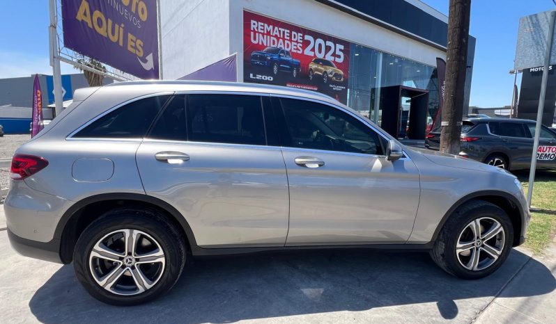 
								MERCEDES BENZ GLC 300 2022 full									