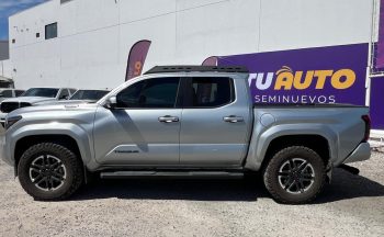 TOYOTA TACOMA TRD SPORT 2025