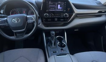 
									TOYOTA HIGHLANDER LE 2022 full								