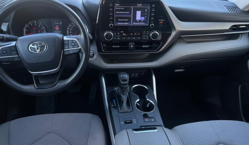 
								TOYOTA HIGHLANDER LE 2022 full									