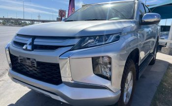 MITSUBISHI L200 GASOLINA 2023