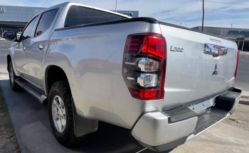 MITSUBISHI L200 GASOLINA 2023