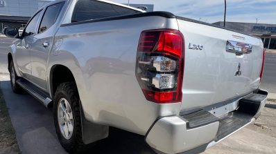 MITSUBISHI L200 GASOLINA 2023