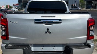 MITSUBISHI L200 GASOLINA 2023