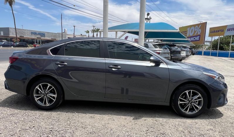 
								KIA FORTE LX 2024 full									