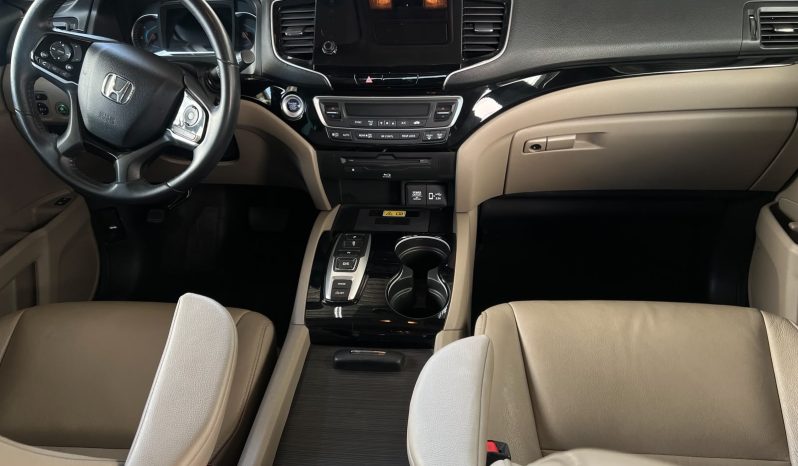 
								HONDA PILOT TOURING 2022 full									