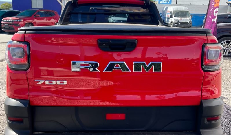 
								RAM 700 TRADESMAN 2025 full									
