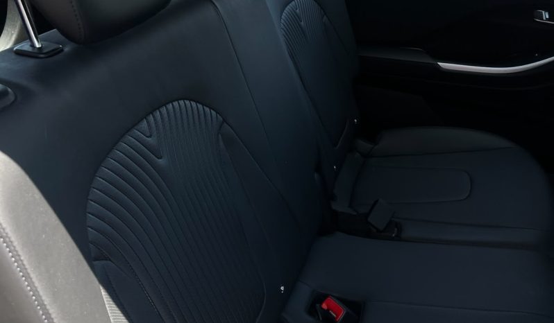 
								HYUNDAI CRETA GRAND LIMITED 2026 full									
