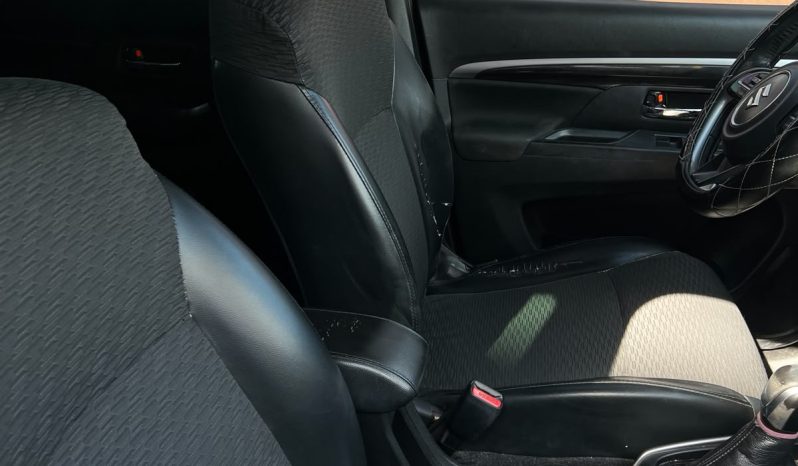
								SUZUKI ERTIGA XL7 2022 full									