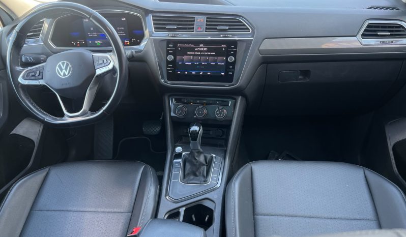 
								VOLKSWAGEN TIGUAN COMFORTLINE 2022 full									