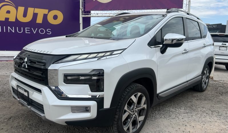 
								MITSUBISHI XPANDER CROSS 2024 full									