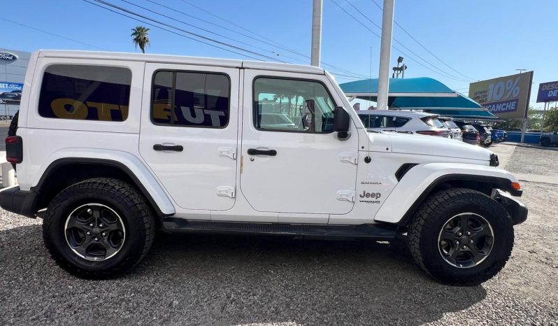 
								JEEP WRANGLER SAHARA full									