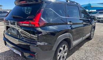 
									MITSUBISHI XPANDER CROSS 2024 full								