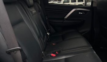 
									MITSUBISHI MONTERO SE 4X4 2022 full								