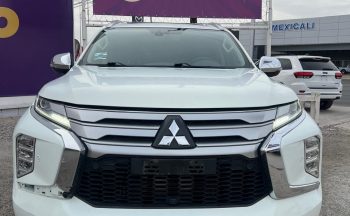 MITSUBISHI MONTERO SE 4X4 2022