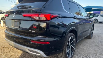 MITSUBISHI OUTLANDER PHEV LIMITED 2023