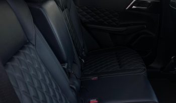 
									MITSUBISHI OUTLANDER PHEV LIMITED 2023 full								
