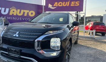 
									MITSUBISHI OUTLANDER PHEV LIMITED 2023 full								