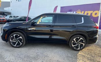 MITSUBISHI OUTLANDER PHEV LIMITED 2023
